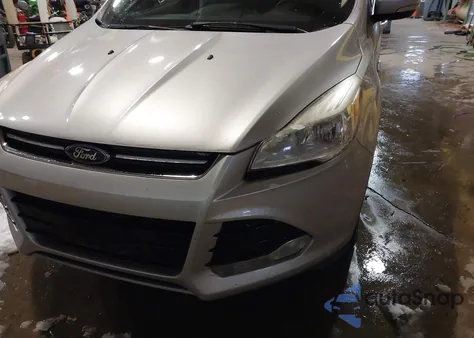 2014 Ford Escape Titanium z USA, uszkodzony, nr VIN 1FMCU0JX2EUC81954